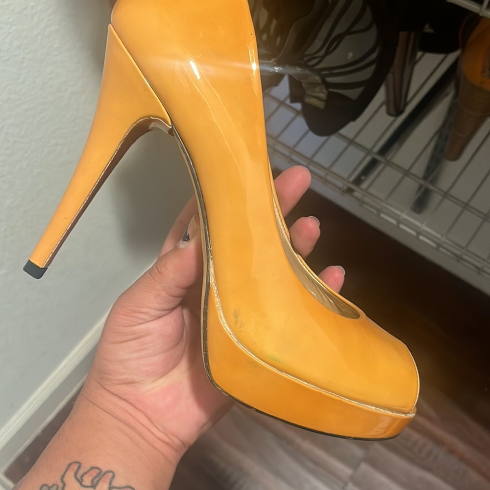 Stuart Weitzman patent mustard heels